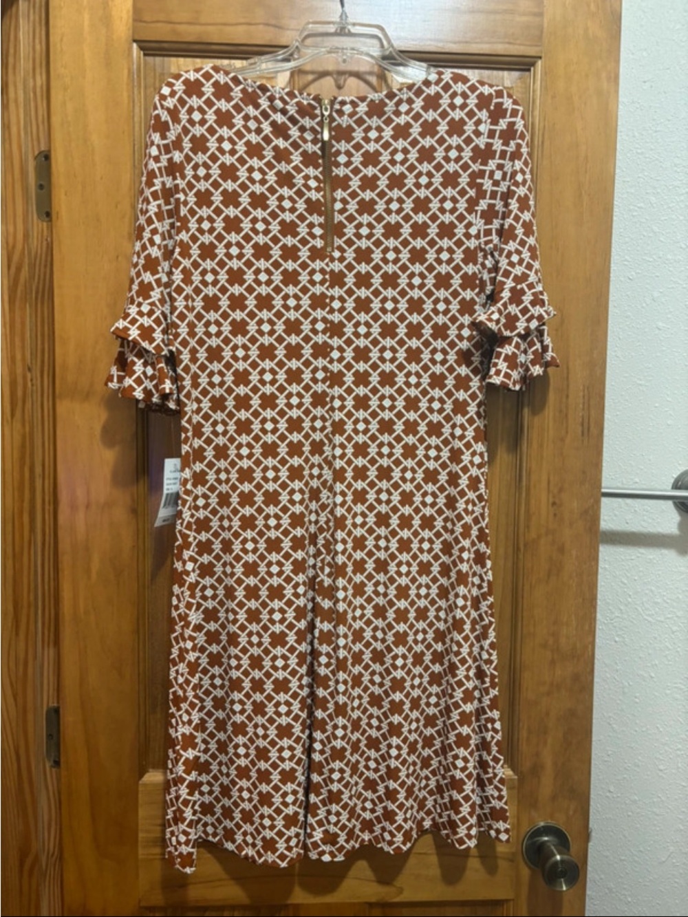 Rust Geo Print Ruffle Sleeve Dress New with Tags - Picture 2 of 3